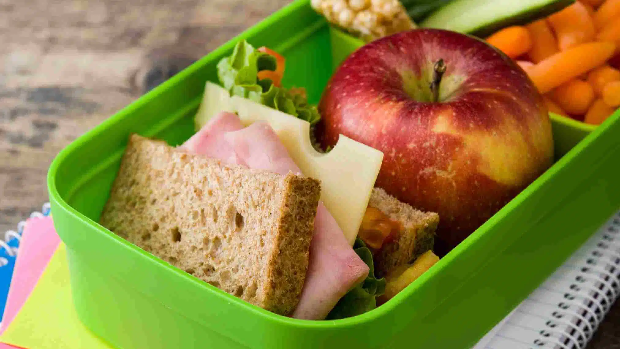Bring-your-Lunch-to-work-or-to-school.