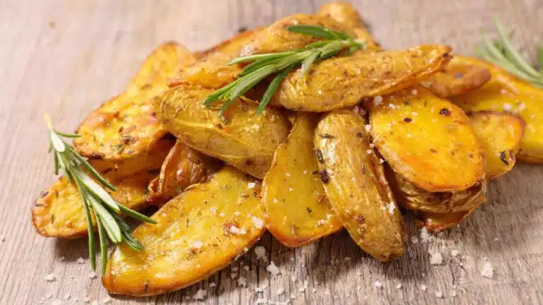 Crispy Delights: Irresistible Recipe Roasted Potatoes